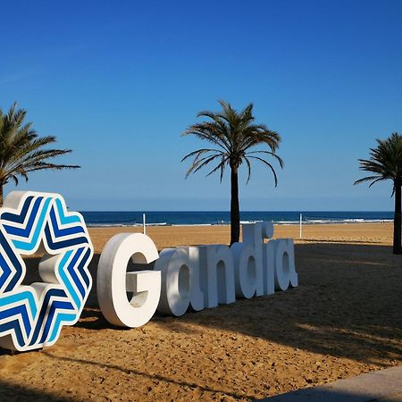 Apartamento Ana Maria Playa De Gandia Solo Familias Esterno foto