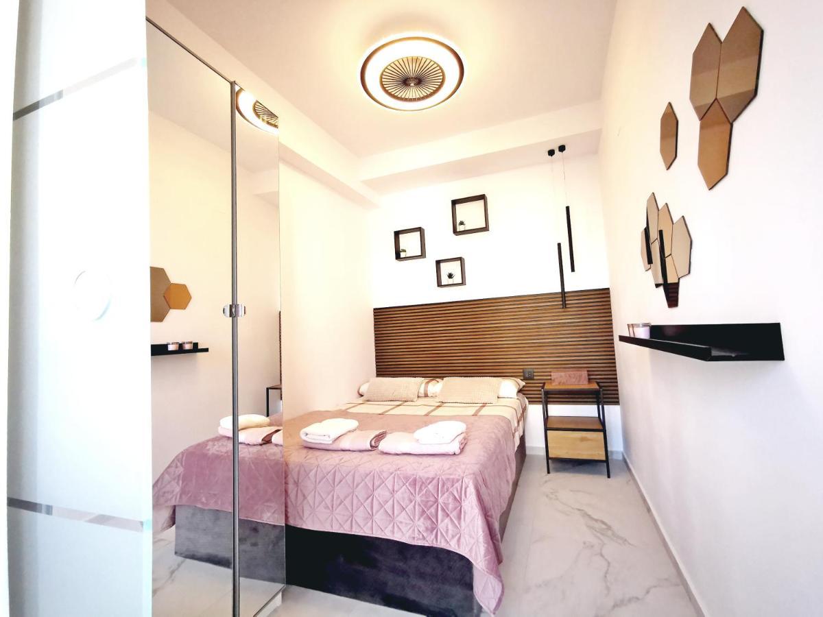 Apartamento Ana Maria Playa De Gandia Solo Familias Esterno foto